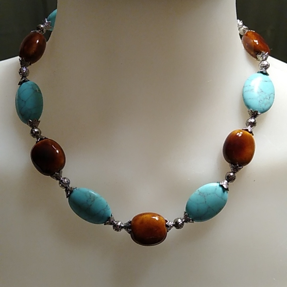 Fashion necklace